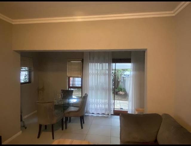 2 BEDROOM APARTMENT FOR SALE IN LONEHILL